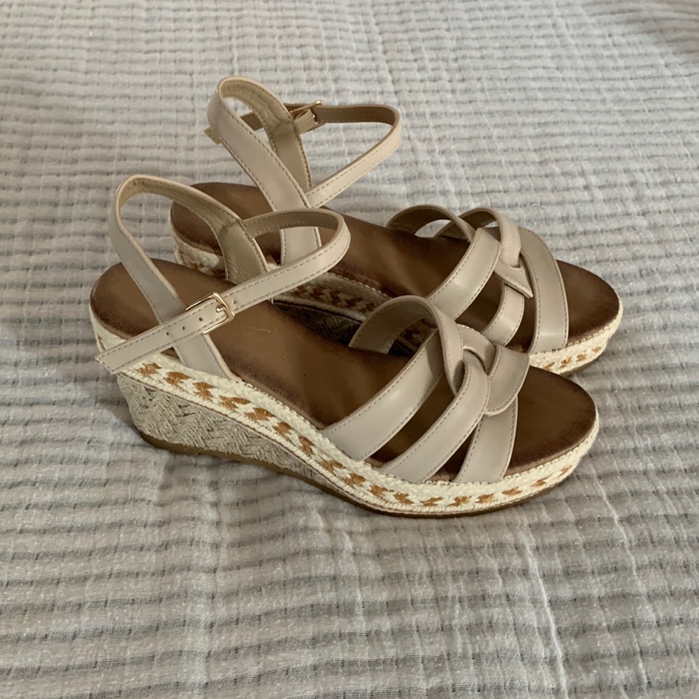 Shibever Pumps